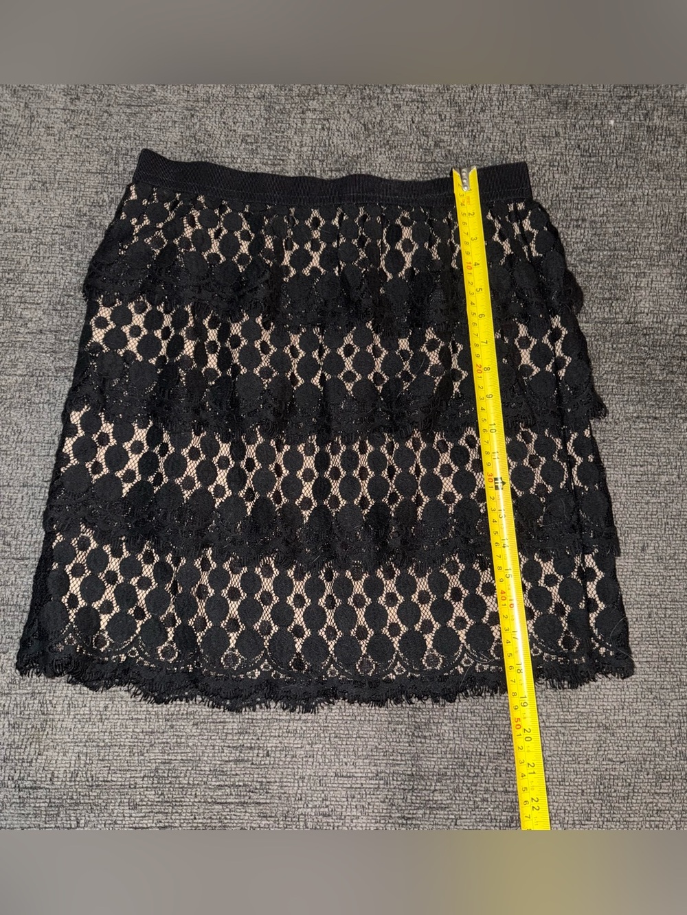 Ann Taylor Black Lace Pencil Skirt Size 4 Dark Romantic Tiered - Picture 6 of 9